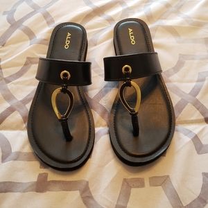 Aldo Sandals